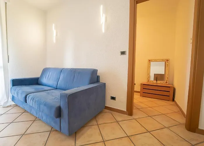 Trilocale Comodo Ai Servizi Appartement